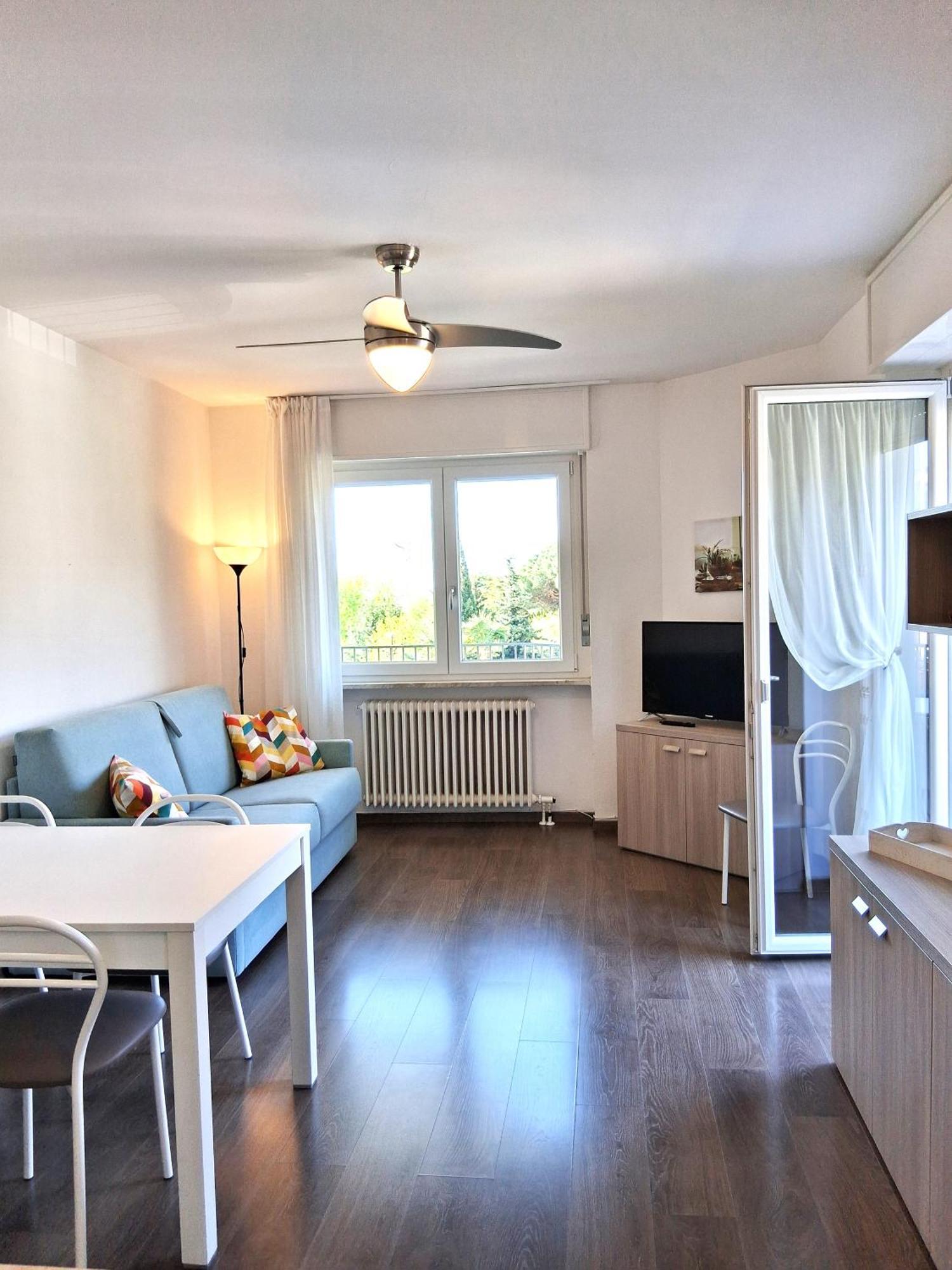 Apartamento Casa Marco Torbole Sul Garda Exterior foto